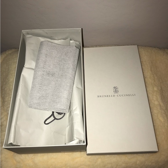 Brunello Cucinelli Empty Show Box with Dust Bags - Picture 3 of 14